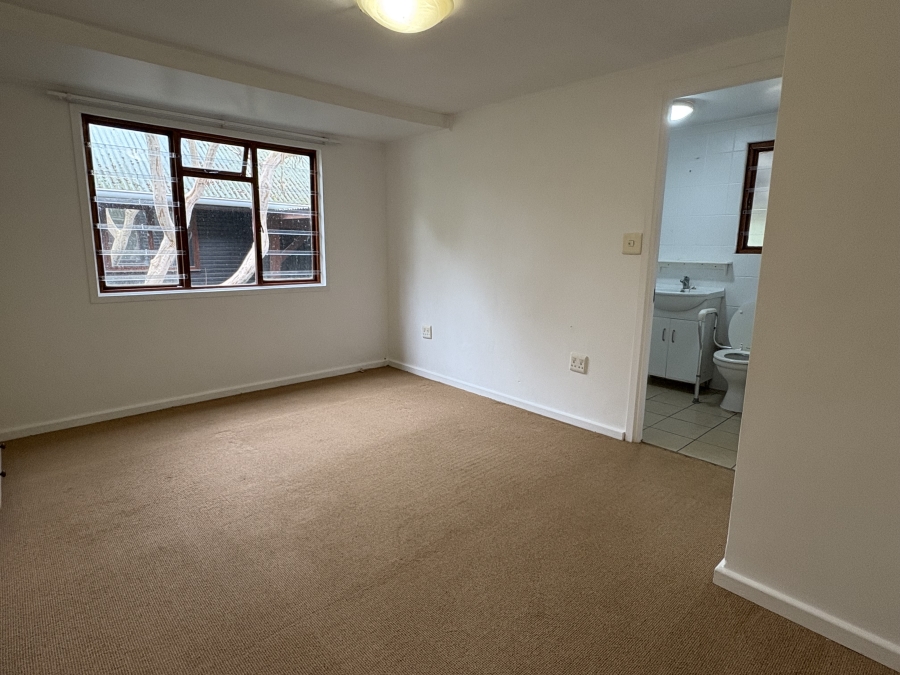 2 Bedroom Property for Sale in Harkerville A H Western Cape